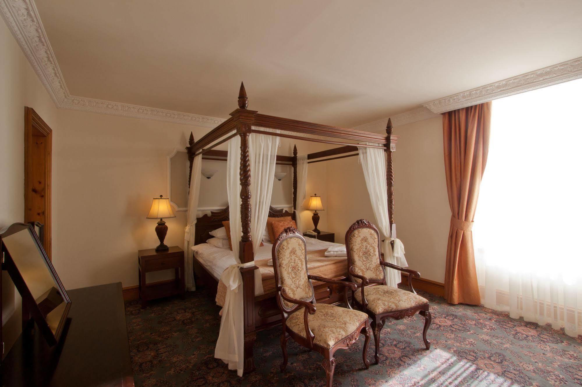 Duke Of Gordon Hotel كينغروس المظهر الخارجي الصورة